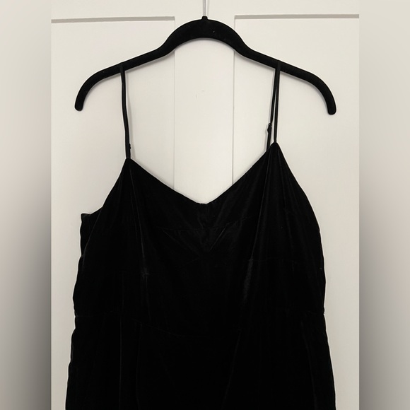 J. Crew Jumpsuit Velvet Black Cropped Wide Leg  Size 12 - Picture 5 of 8